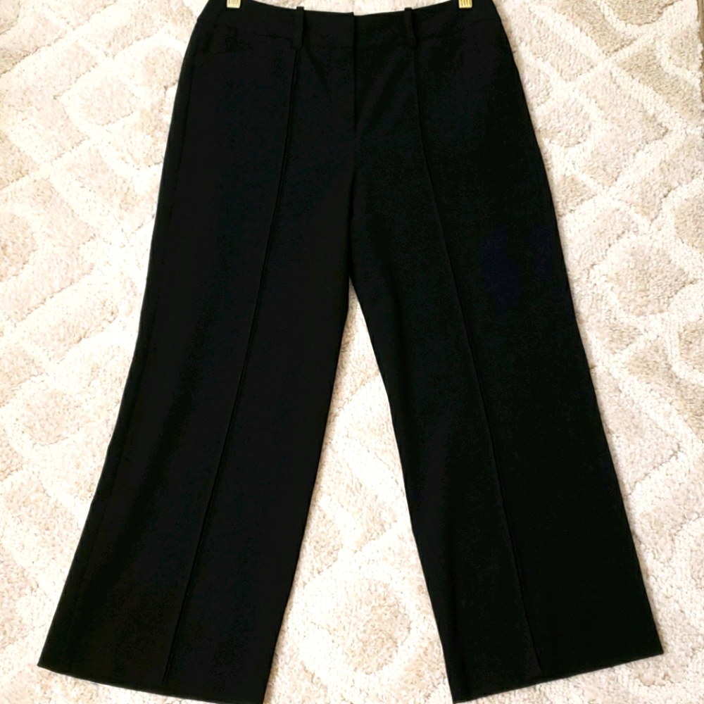 Women's wide leg ankle length pants.
